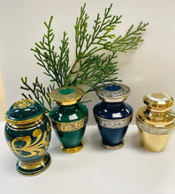 Load image into Gallery viewer, Keepsake Urn-Designer Collection